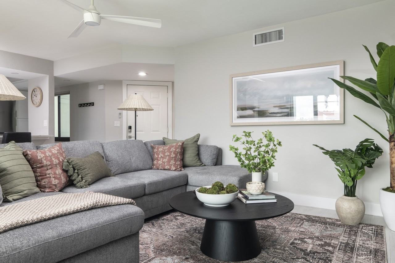 607 Beachwalk Cir #K102 - Photo 2 of 35