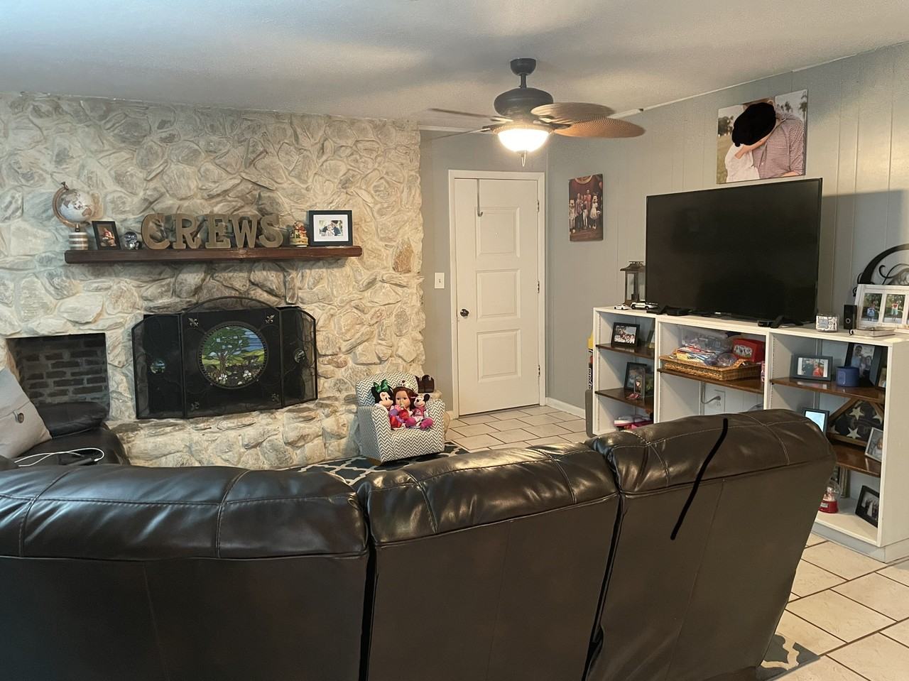 506 Se Llewellyn Ave #NA - Photo 2 of 10