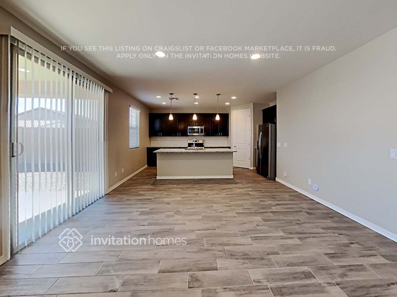 2109 N 209th Ln - Photo 5 of 20