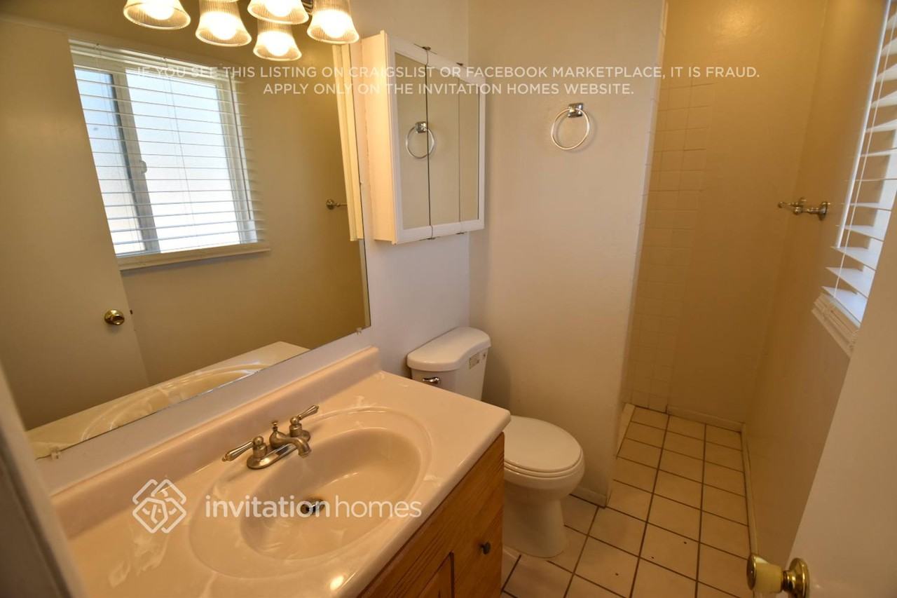 3520 W Lawrence Rd - Photo 7 of 9