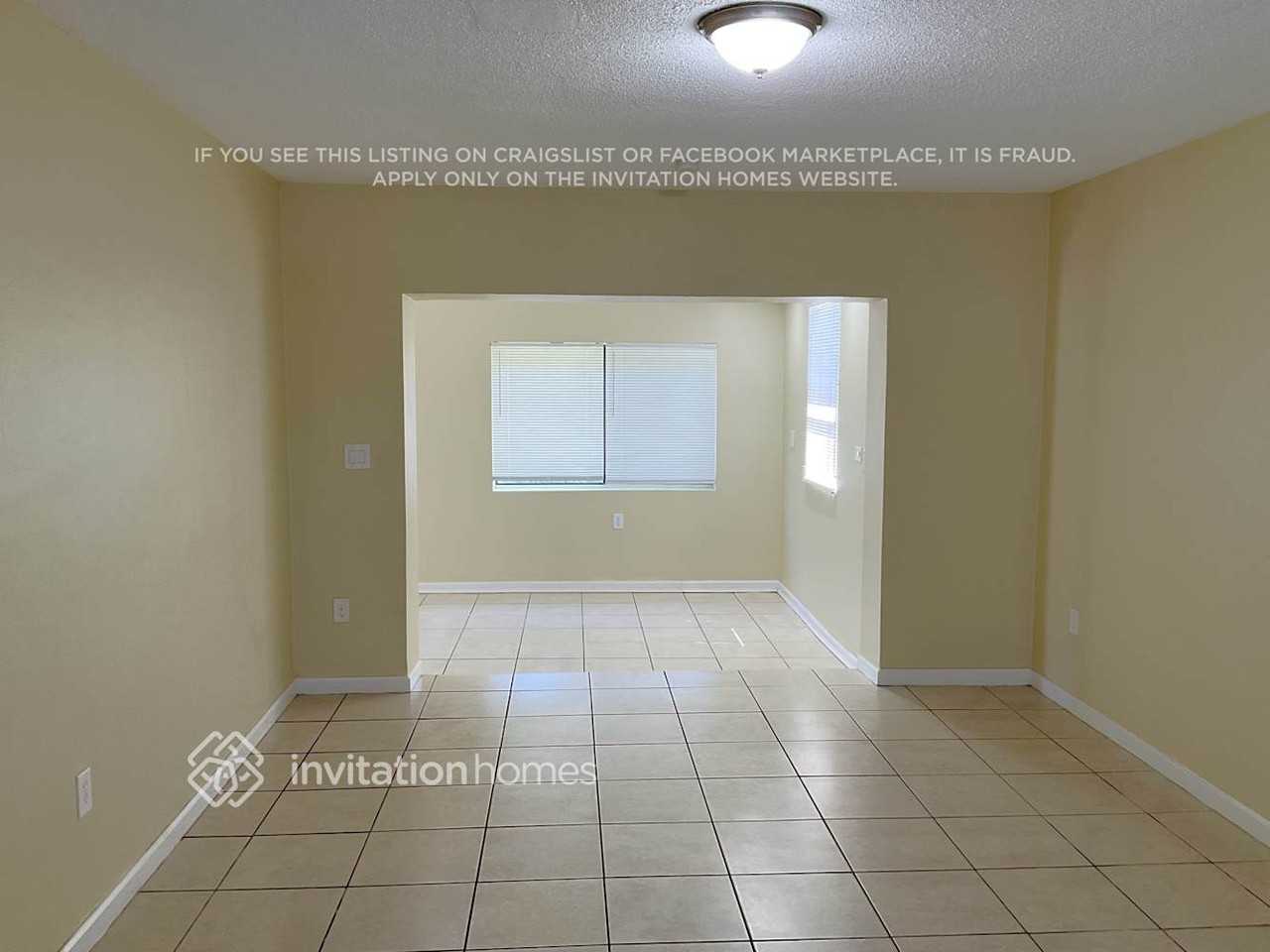 2630 Nw 83rd Ave - Photo 4 of 14