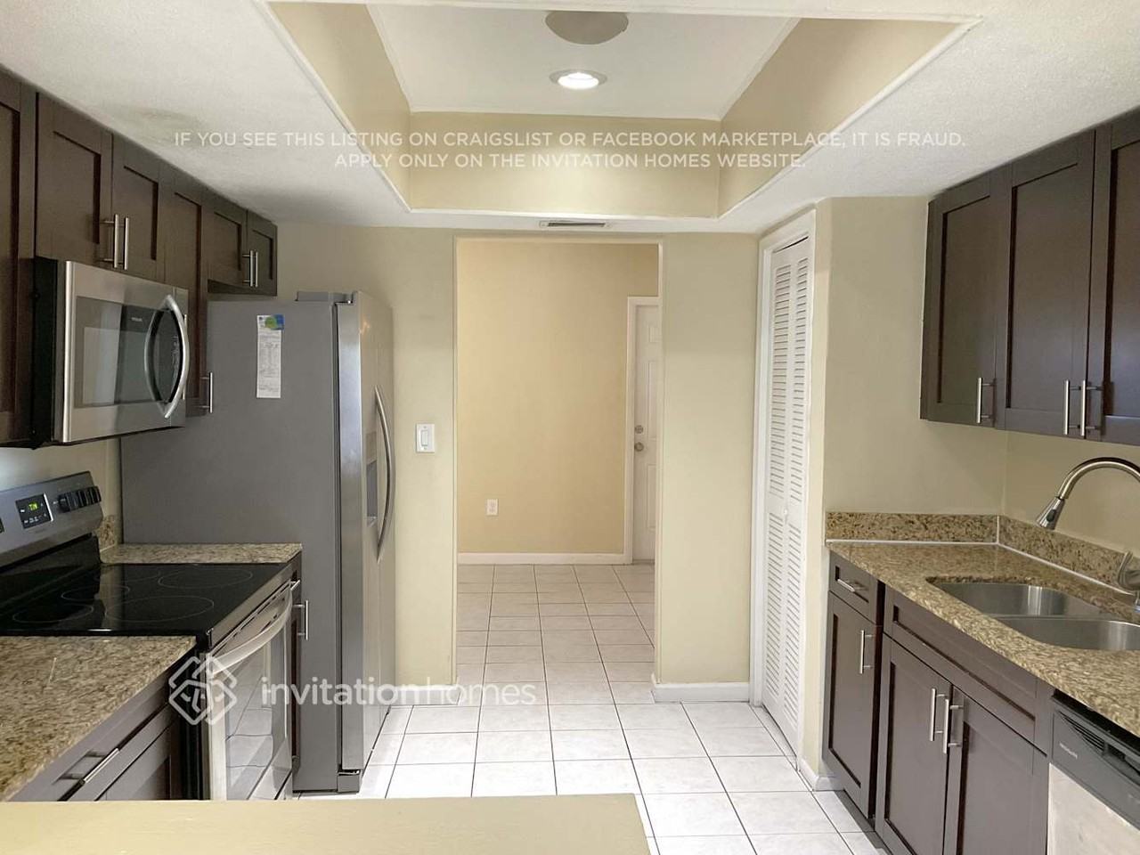 2630 Nw 83rd Ave - Photo 5 of 14