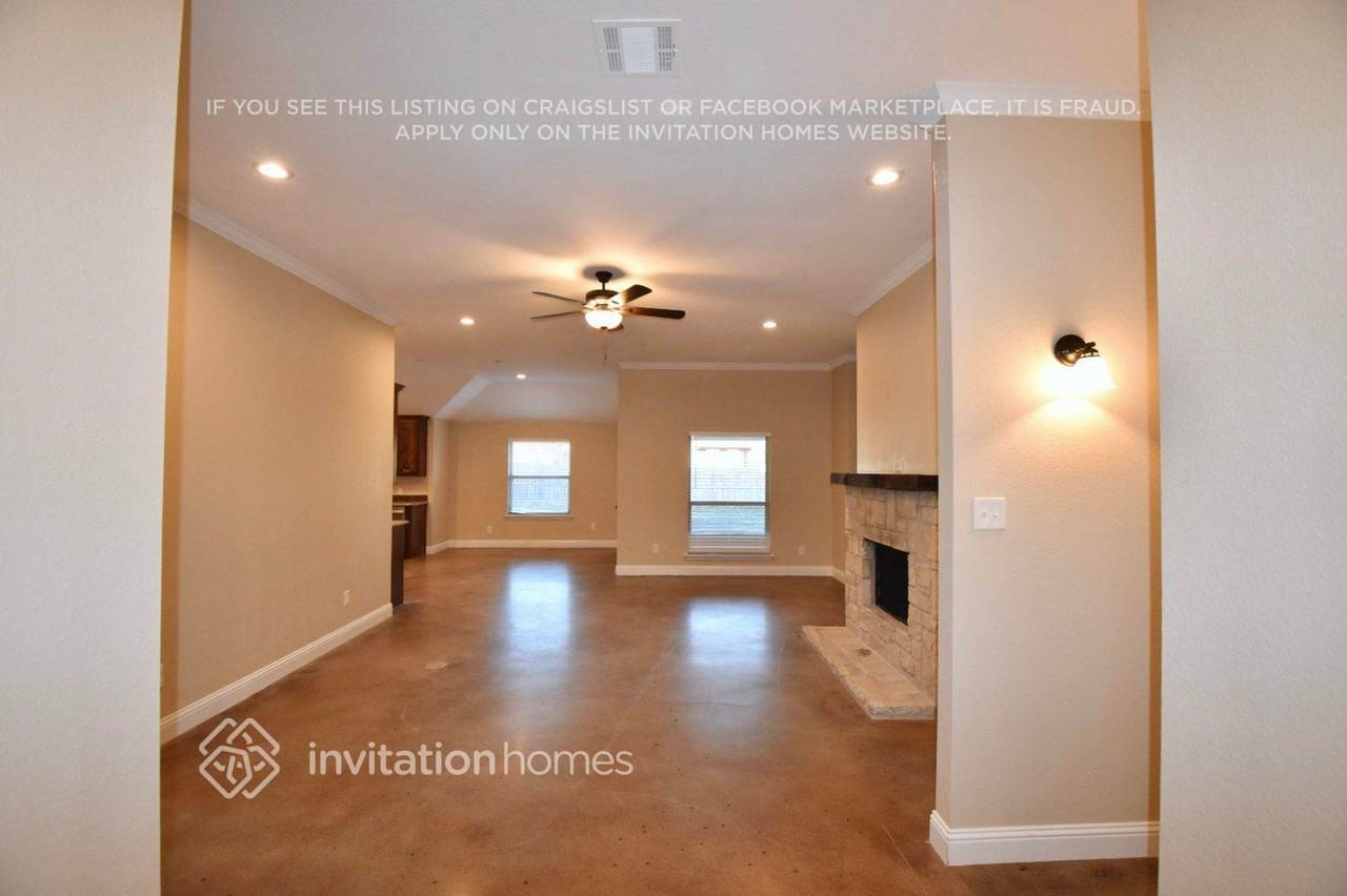 2029 Bay Laurel Dr - Photo 6 of 20