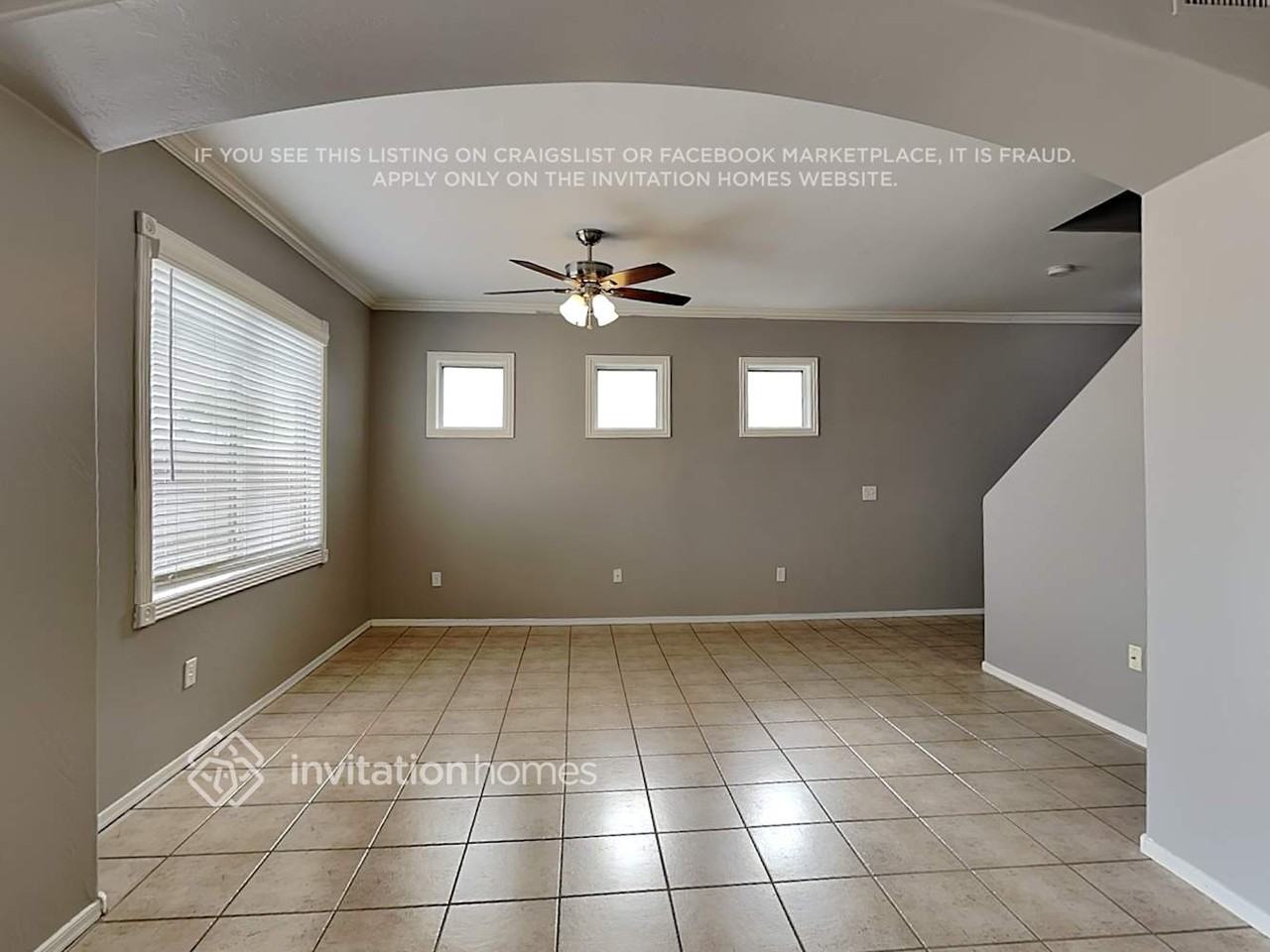 10638 E Olla Ave - Photo 4 of 18