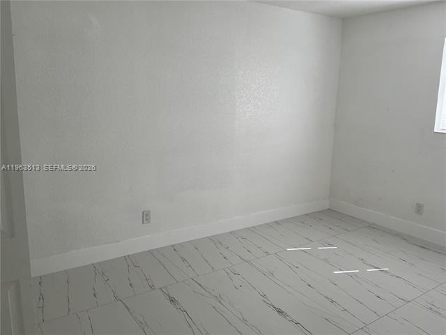 14821 Southwest 104th Avenue - Photo 6 of 11