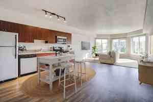 featured image of 1641 Nagle Pl