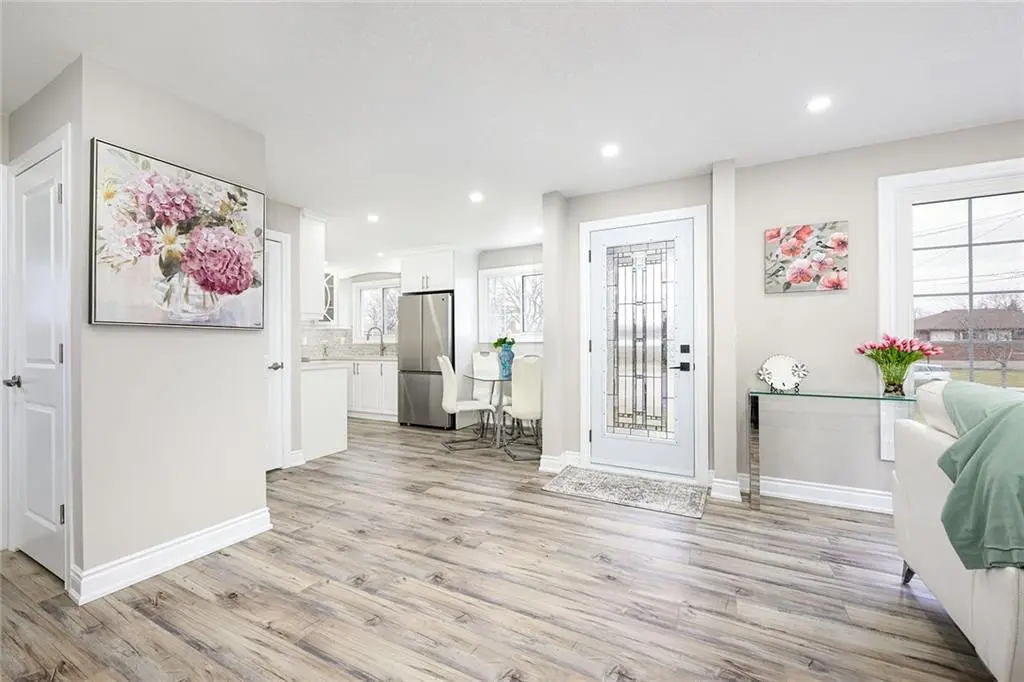 27 Fern Place - Photo 2 of 18