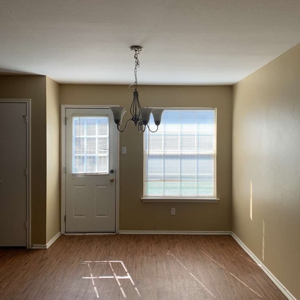 1434 Mission Hills Ln #1 - Photo 2 of 28