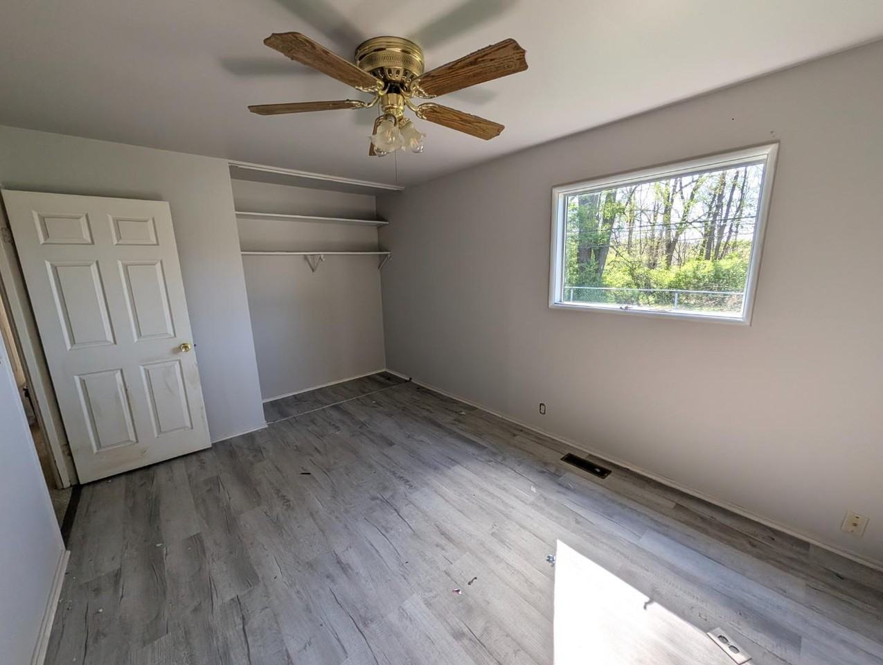 3021 Woodmont Dr - Photo 5 of 11