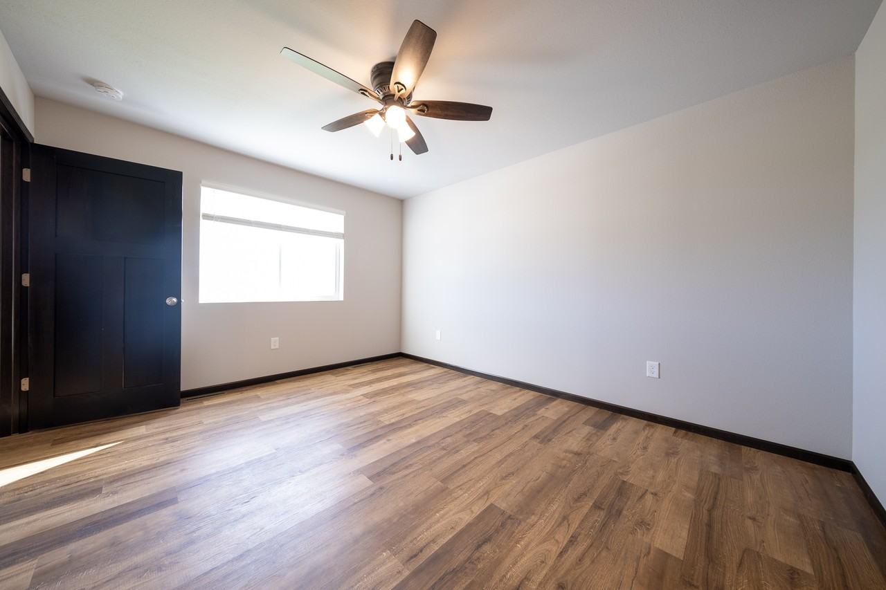 663 4th Circle Dr Se #1 - Photo 7 of 23