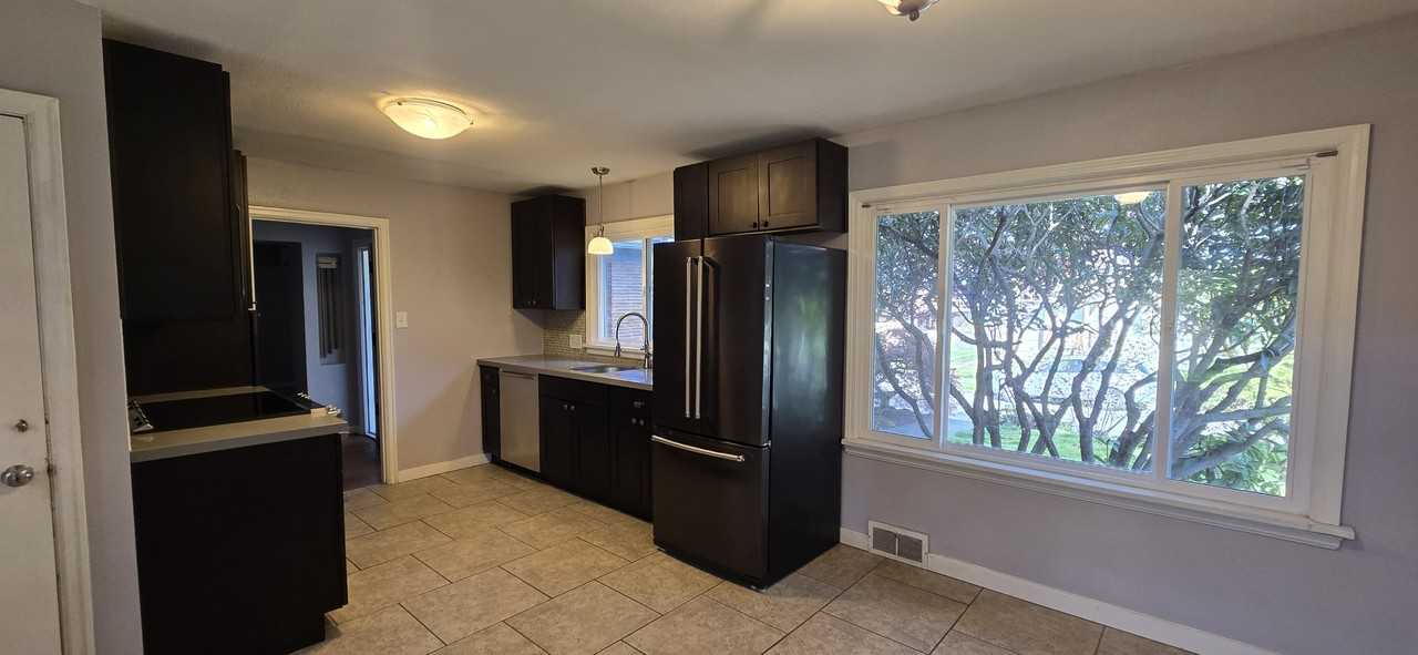 10407 64th Ave S #1 - Photo 7 of 27