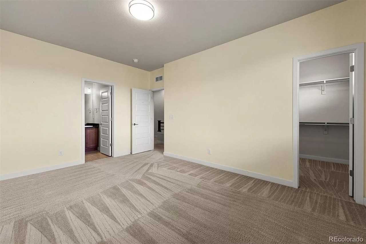 6763 Morrison Dr - Photo 5 of 20