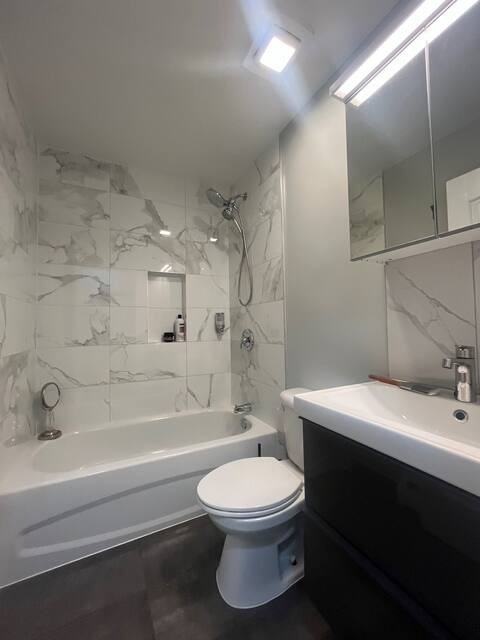 13715 115 Avenue - Photo 3 of 4