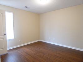 featured image of 9100 Cinderhill Cv W #UTLON