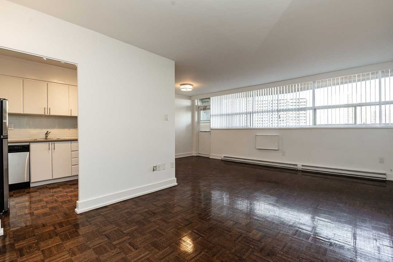 263-265 Dixon Rd - Photo 5 of 13