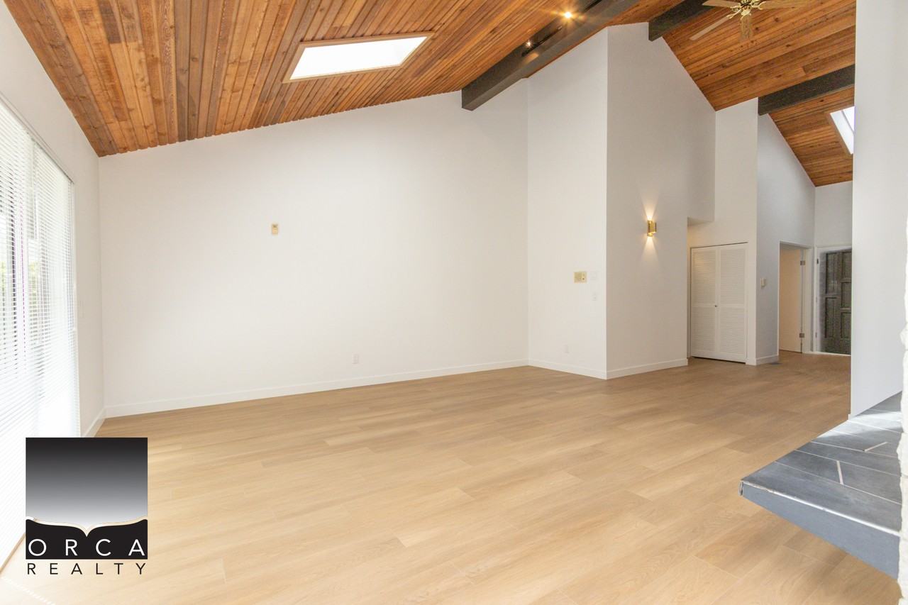 4310 Kevin Pl - Photo 6 of 34