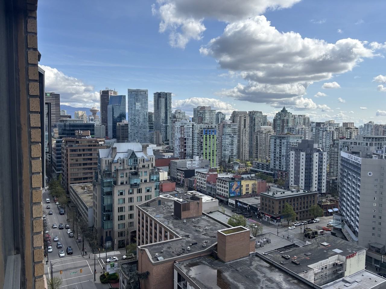 1189 Apartment Building - Photo 6 of 50