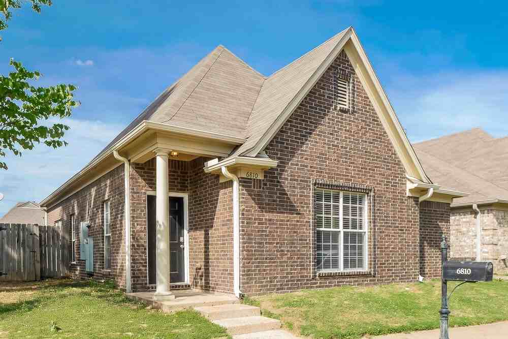 6810 Shorey Ln - Photo 3 of 16