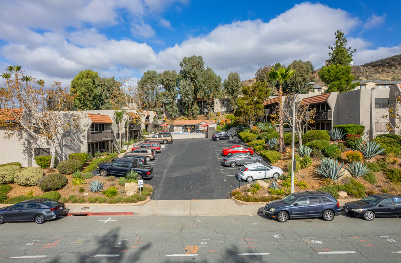 Summit Creek Apartments - Photo 3 of 50