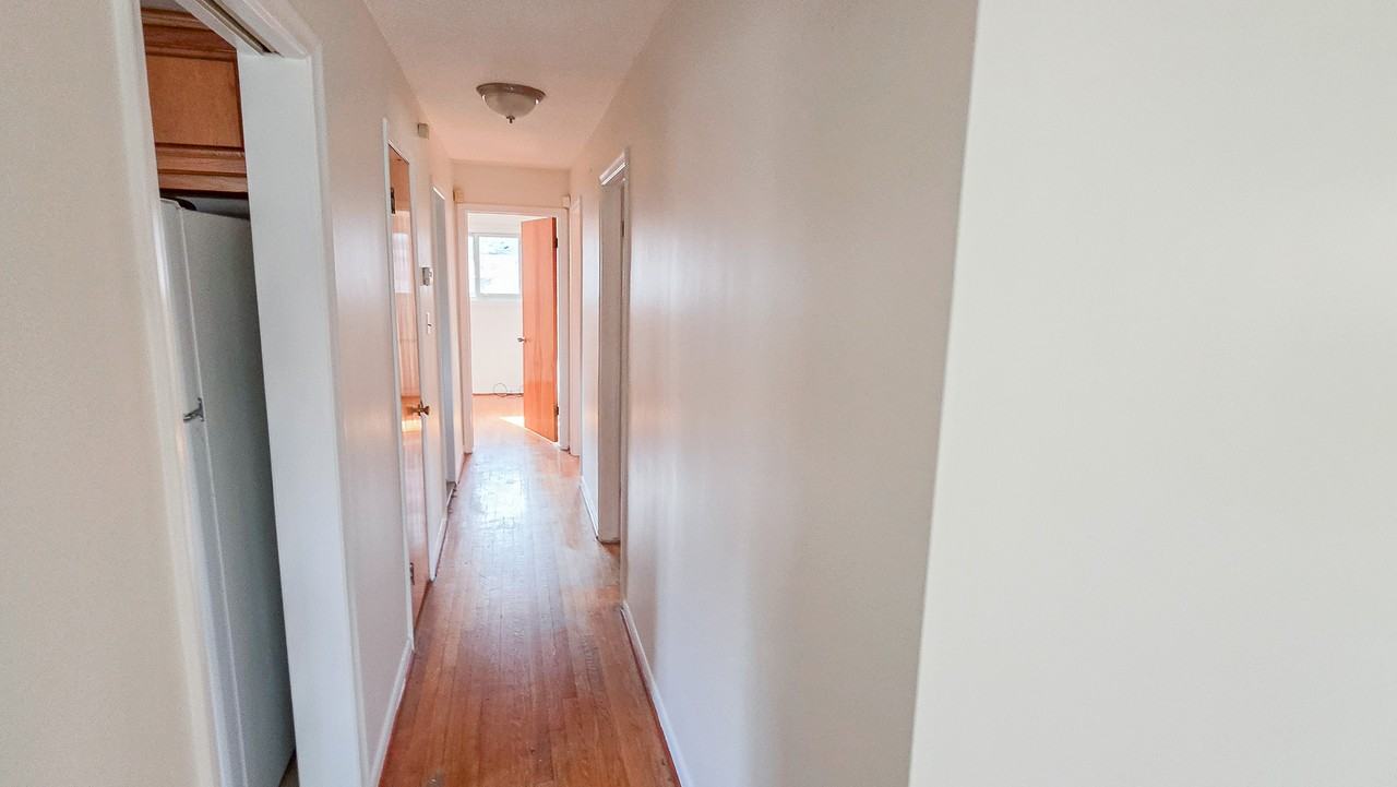 3914 Mckinley St #1 - Photo 5 of 15