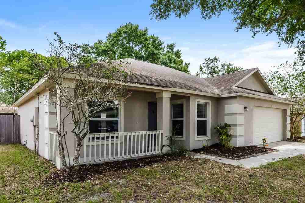3229 New Mexico Ct - Photo 3 of 16