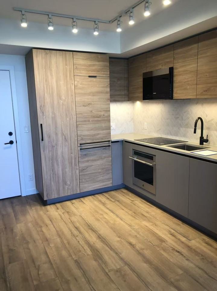 10448 University Dr - Photo 3 of 10