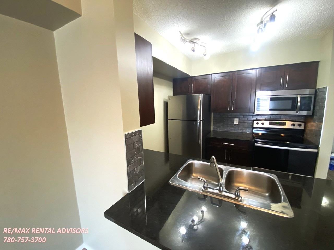 3211 James Mowatt Trail Sw - Photo 4 of 24