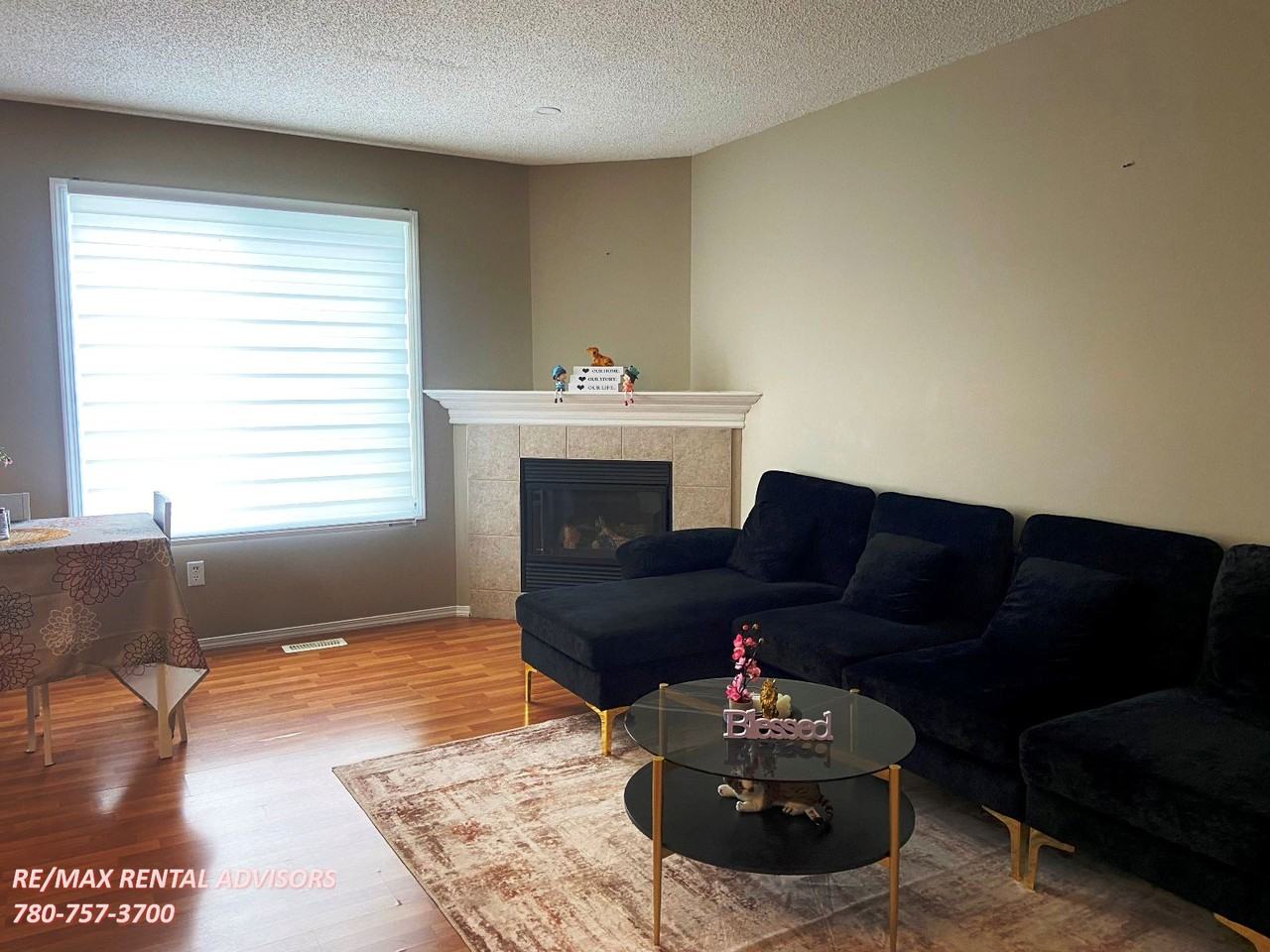 4350 23 St Nw - Photo 5 of 24