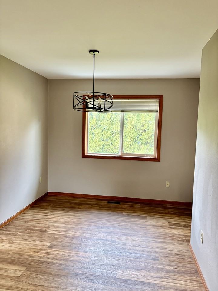 709 Vine St #1 - Photo 7 of 18