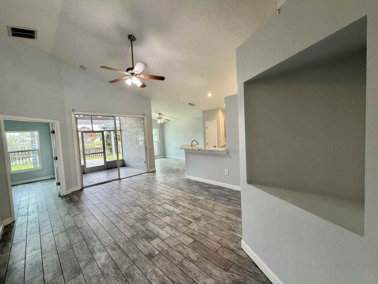 2599 Hudson Ave #1 - Photo 7 of 26