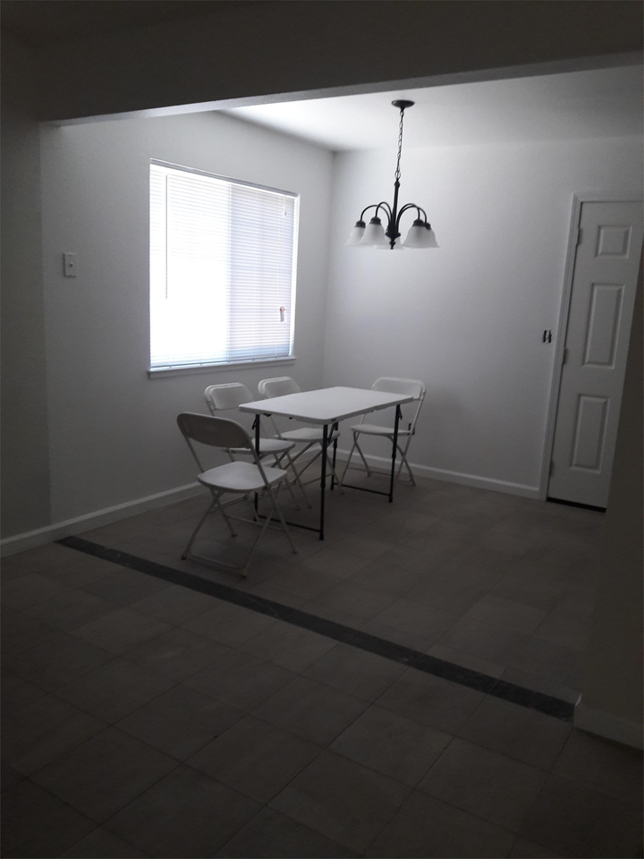 2913 Sugarpine Way #1 - Photo 3 of 12