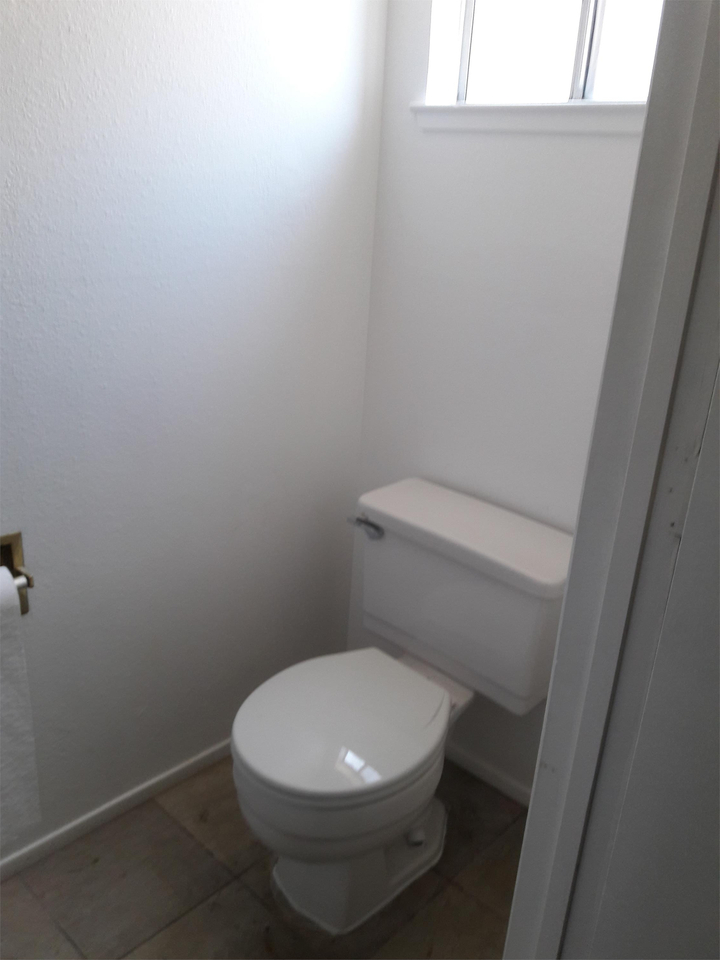 2913 Sugarpine Way #1 - Photo 5 of 12