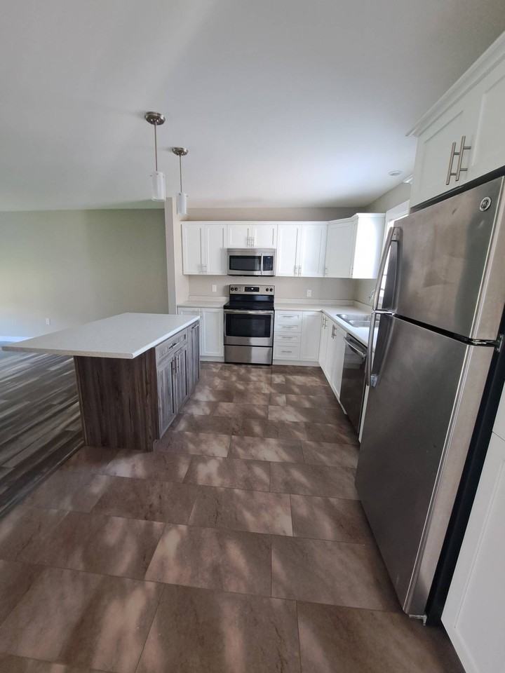 102 Fieldstone Crt #304 - Photo 3 of 19