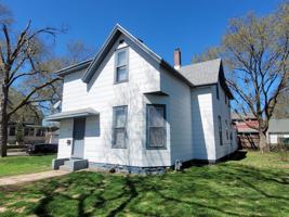 featured image of 1503 Mississippi St