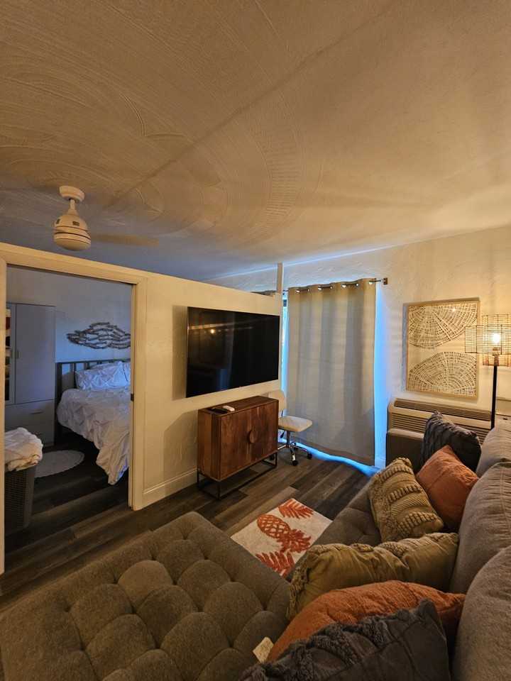 828 Wiggins Pass Rd #9 - Photo 6 of 21