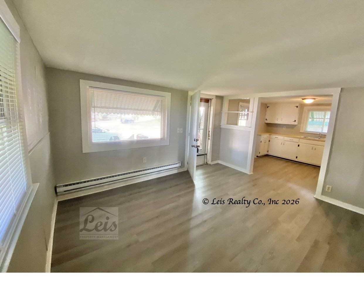 442 E 5th St #1 - Photo 2 of 12