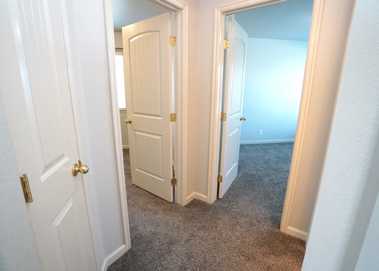 1445 W Silver Salmon Dr #1 - Photo 4 of 38