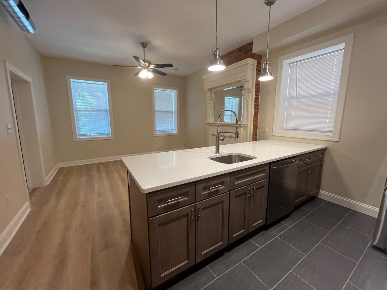 139 S Fairmount St #101 - Photo 5 of 15