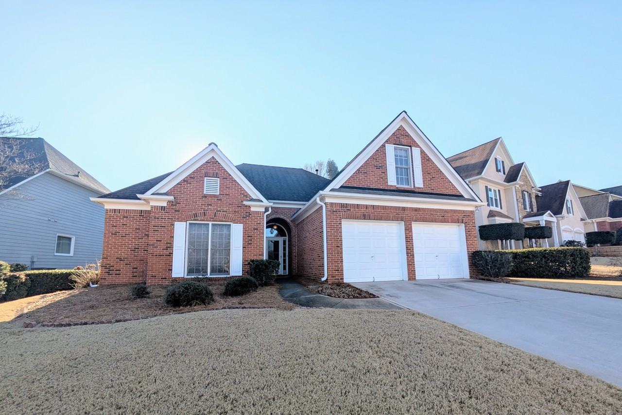 1362 Valmont Trce Ne #1 - Photo 2 of 11