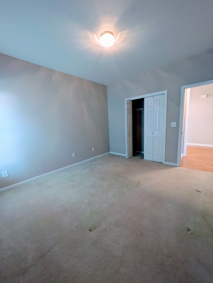 1362 Valmont Trce Ne #1 - Photo 7 of 11