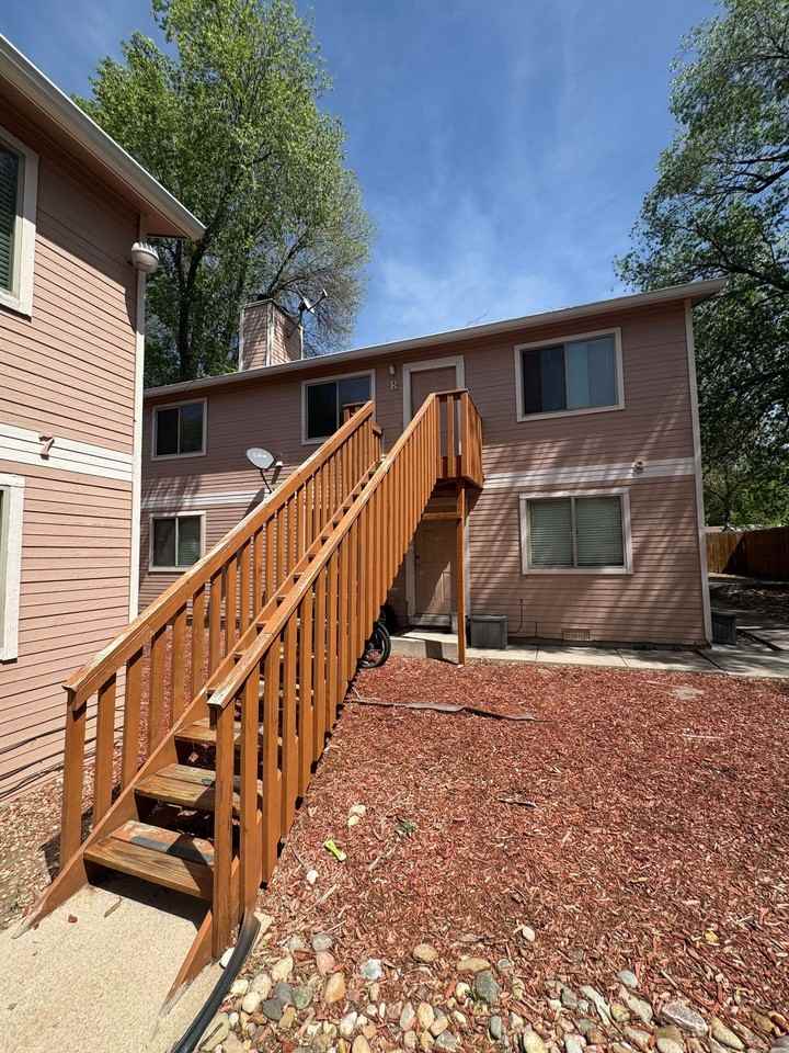 2609 E Dale St. - Photo 3 of 6