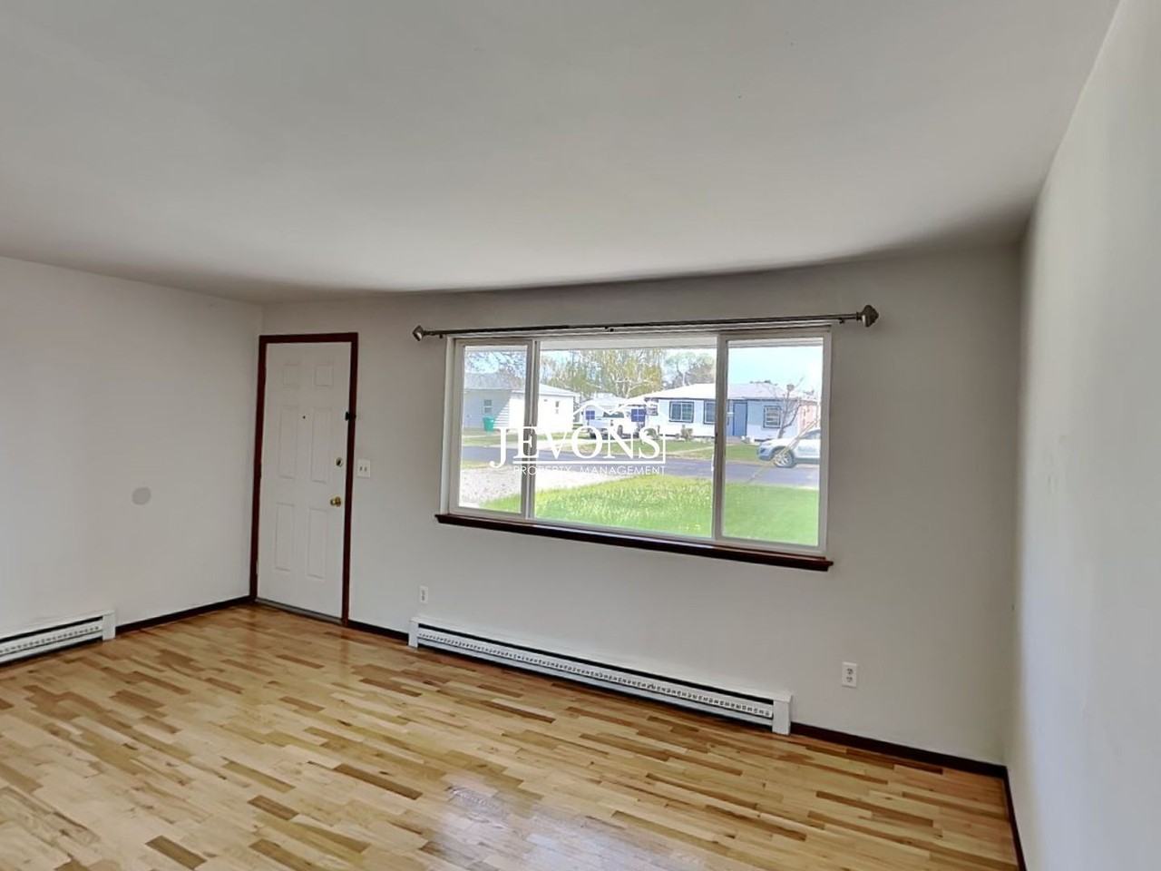 1418 Cornell Ave - Photo 7 of 24