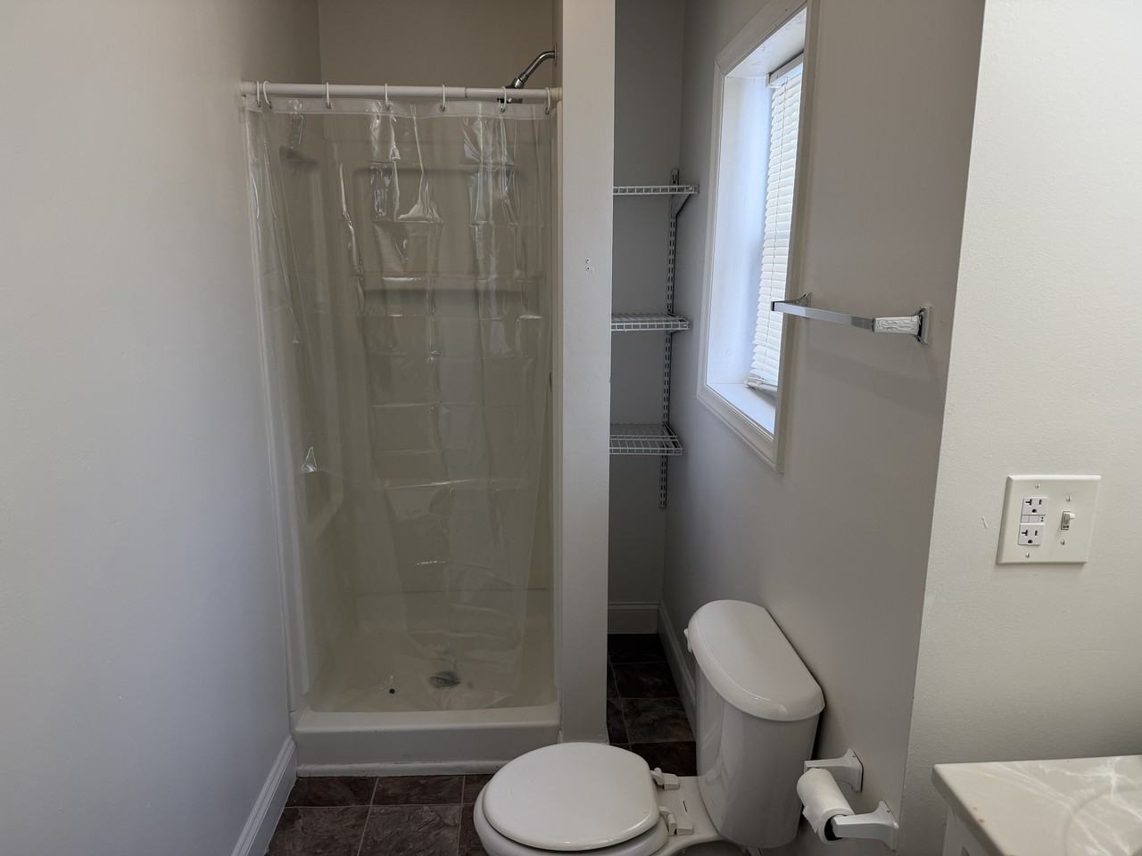 503 Maryland Ave #16 - Photo 6 of 6