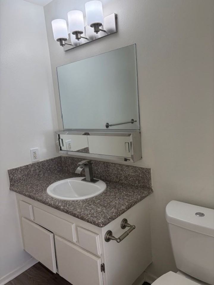 Welcome Home to Sutter's Mill Apartments - Photo 4 of 39
