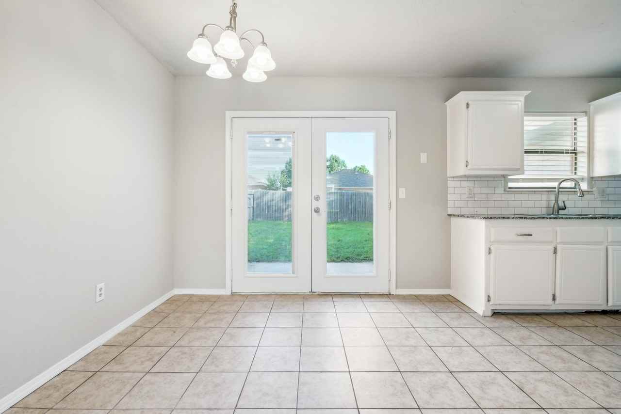 12225 Sw 14th St #1 - Photo 3 of 14