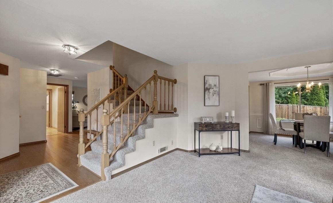 3216 31st Avenue Southeast - Photo 2 of 23