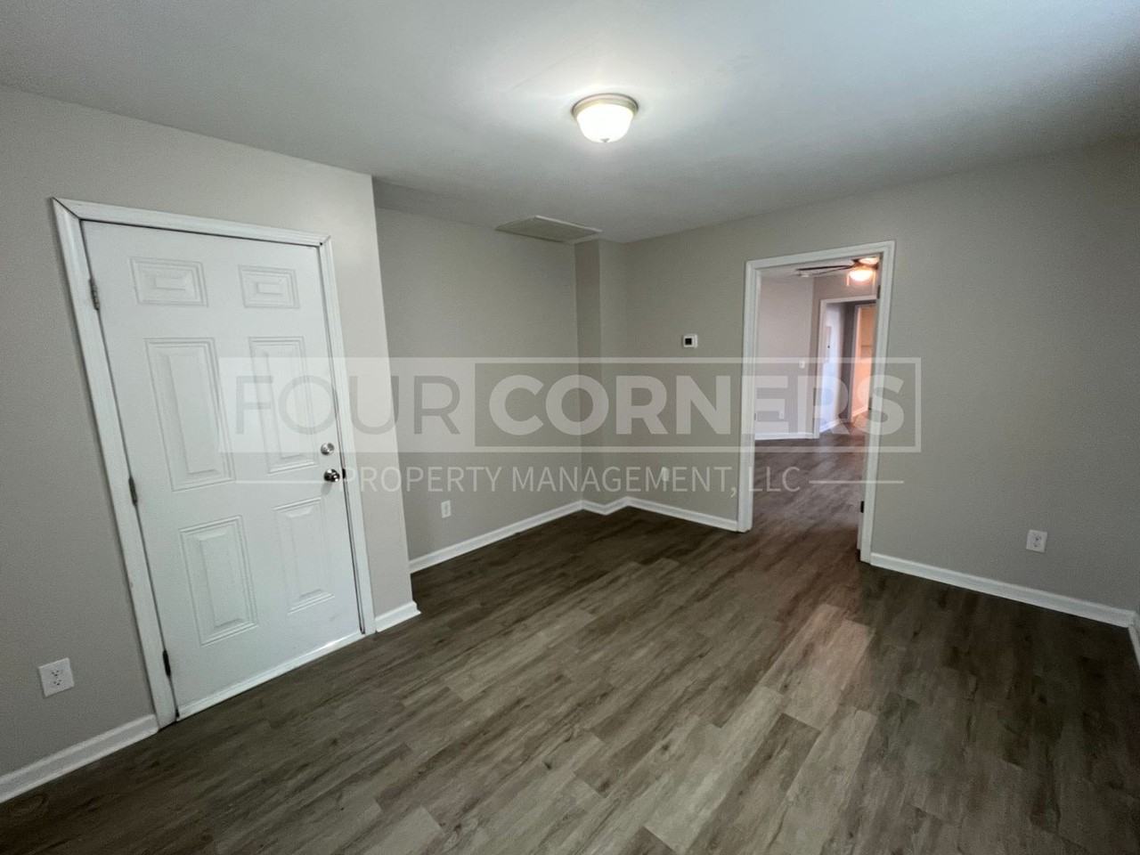 2026 Cherry St - Photo 4 of 10