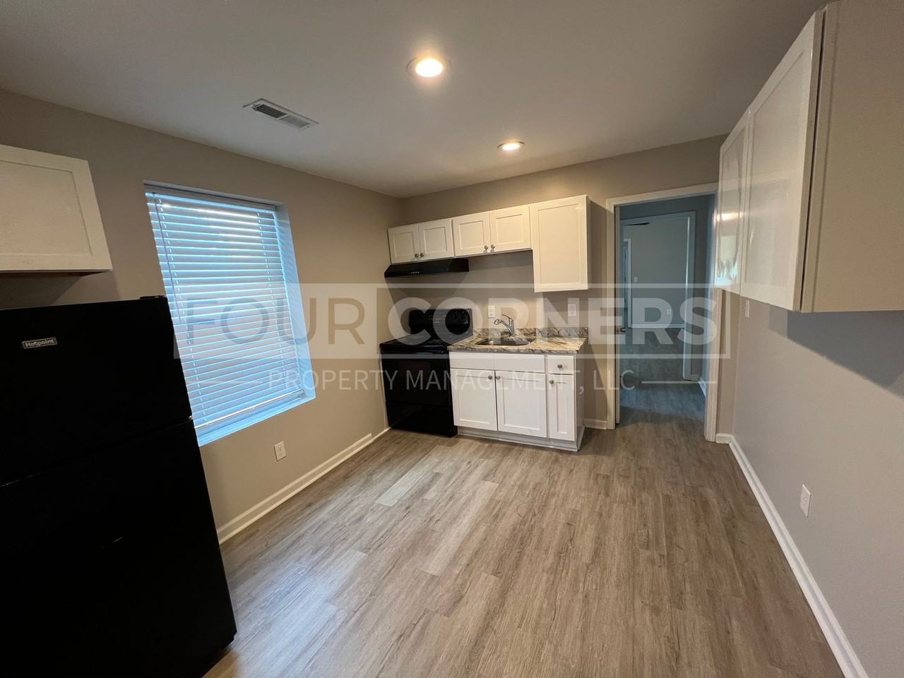 2026 Cherry St - Photo 5 of 10