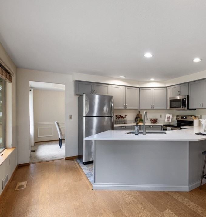 3216 31st Avenue Southeast - Photo 5 of 23