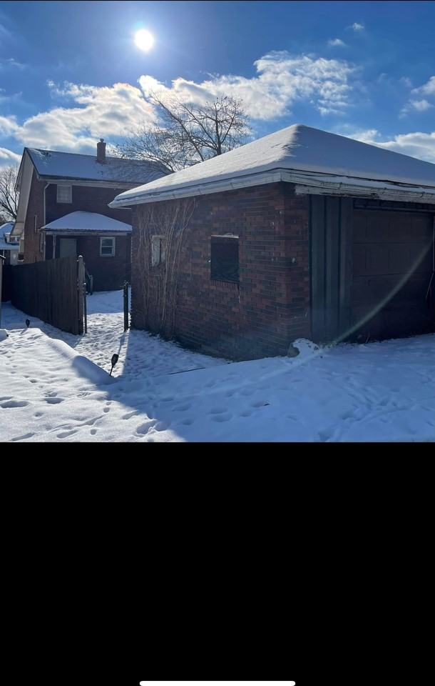 815 Ohio St #1 - Photo 2 of 3